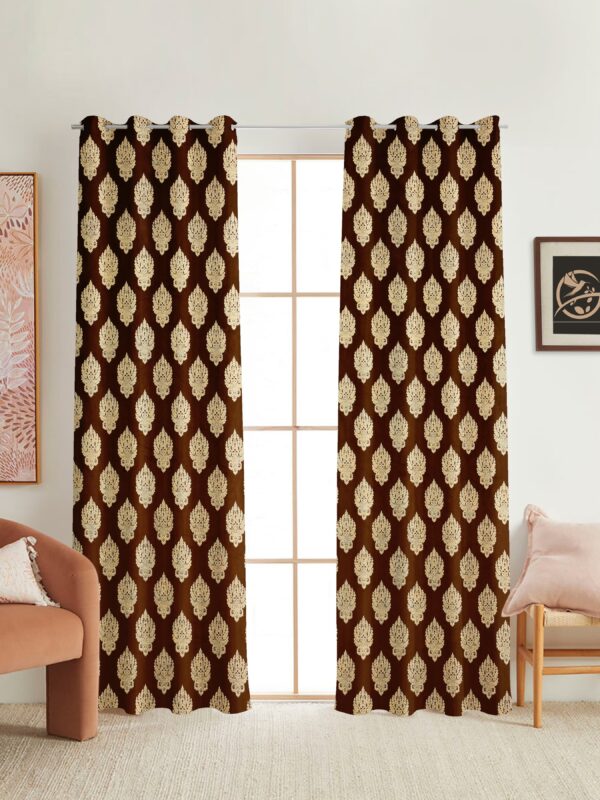 Curtain